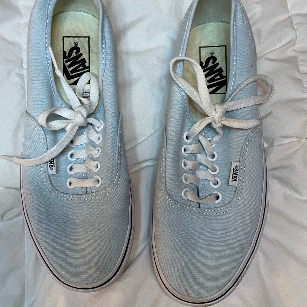 8.5 baby blue vans